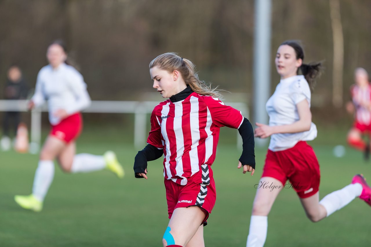 Bild 103 - wBJ SV Wahlstedt - TuS Tensfeld : Ergebnis: 0:1